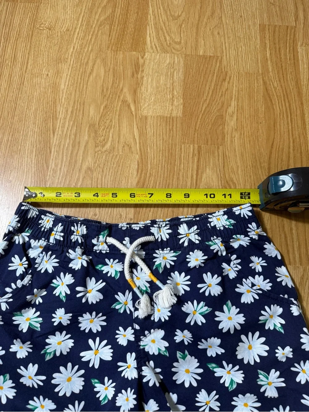 Lots of 4 Girls Shorts - 3 Old Navy - 1 Justice Active - Size 12/14